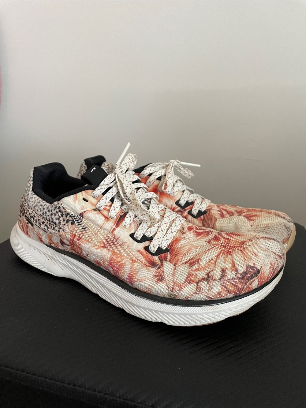 Altra limited edition Escalante 3 Fierce
